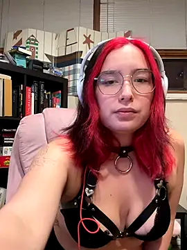 Wolfie star online show from 12.14.25