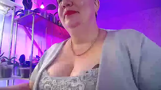  Sweet Woman online show from 06.20.26