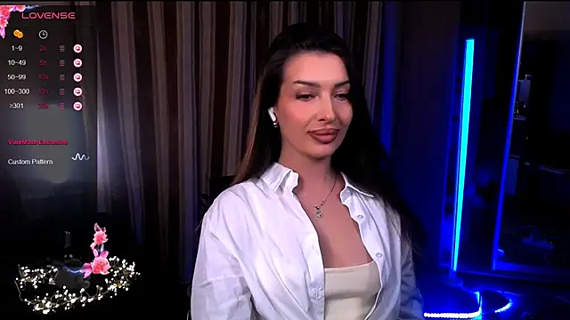 Laura Bess online show from 05.06.26