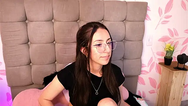 Sweet Sammy  online show from 10.17.25