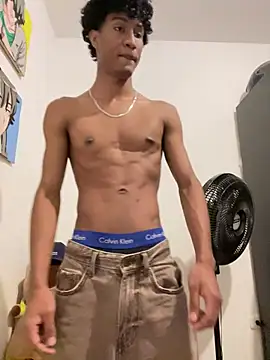 Masterikee online show from 12.31.24