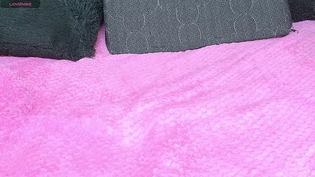 Snapshot of FULL_TENTATION_ chatting on 03.22.25 FULL TENTATION  online show from 03.22.25