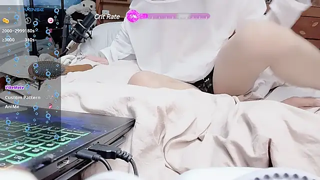 Snapshot of Fine-sand chatting on 01.04.25 Fine-sand online show from 01.04.25