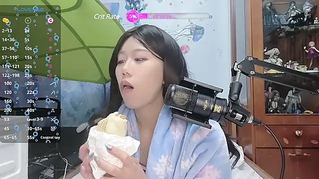 Snapshot of Fine-sand chatting on 02.23.25 Fine-sand online show from 02.23.25