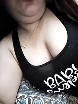 Naughty-Trisha online show from 04.05.26