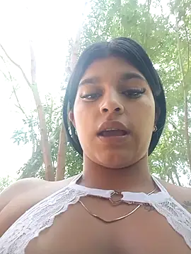 naughty-girl01 online show from 12.19.24