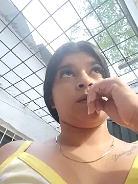 naughty-girl01 online show from 01.02.25