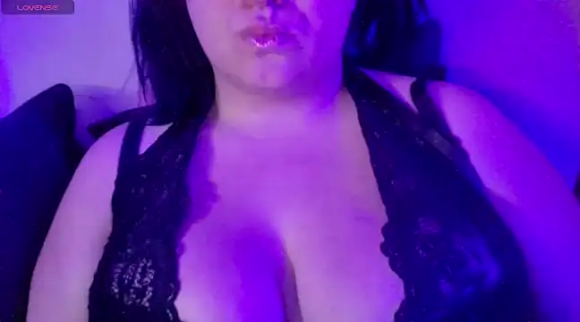 Snapshot of sweet__sinner chatting on 02.24.25 sweet sinner online show from 02.24.25