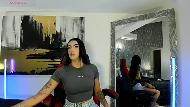 AriRobert  online show from 11.06.25