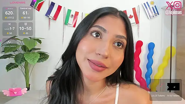 Sweetnaughtygirl  online show from 06.20.26
