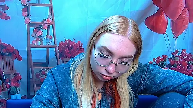 BeatriceFly online show from 04.18.26