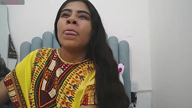 iniyalaboni online show from 03.17.25