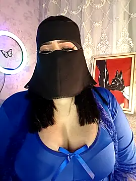 Cat Sharisa online show from 12.04.25