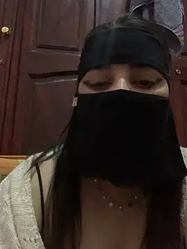 Snapshot of Miss-Soka chatting on 12.17.24 Miss-Soka online show from 12.17.24