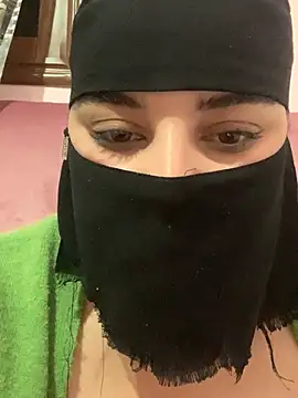 Snapshot of Miss-Soka chatting on 02.03.25 Miss-Soka online show from 02.03.25