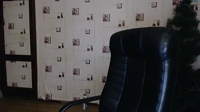 TasyaBigTTs online show from 12.20.24