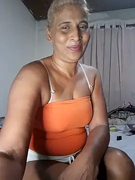 Snapshot of Goodgirlsue_77 chatting on 03.05.26 Goodgirlsue 77 online show from 03.05.26