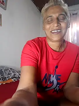 Snapshot of Goodgirlsue_77 chatting on 03.08.26 Goodgirlsue 77 online show from 03.08.26