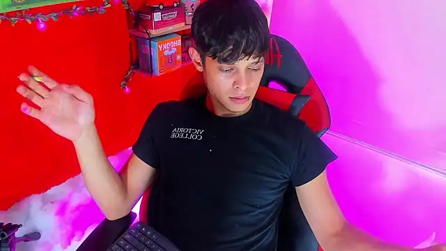 LilOwen  online show from 09.16.25