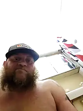 Snapshot of whitecock6949 chatting on 12.31.24 whitecock6949 online show from 12.31.24