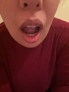 Snapshot of Samarr_9and chatting on 12.24.24 Samarr 9and online show from 12.24.24