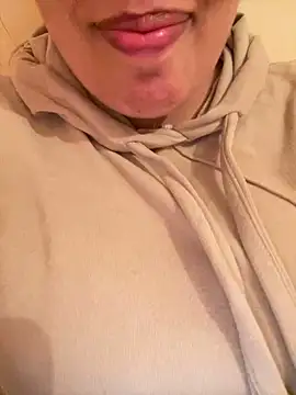 Snapshot of Samarr_9and chatting on 01.27.25 Samarr 9and online show from 01.27.25