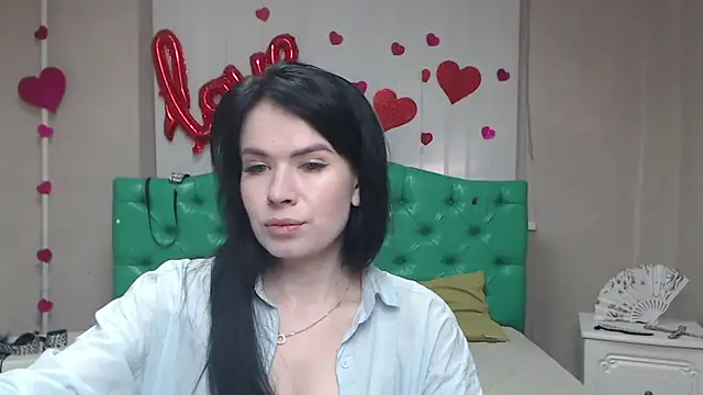JasmineKouch online show from 05.02.26