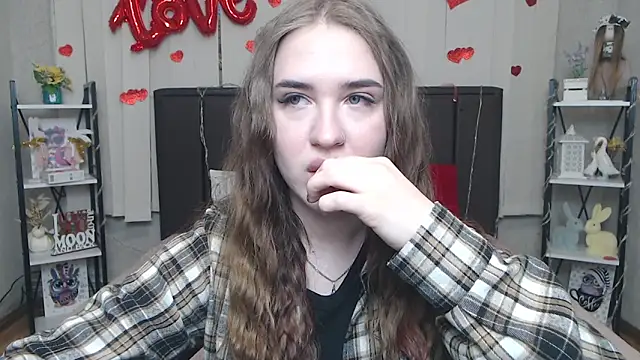 LauraHlot online show from 03.14.26