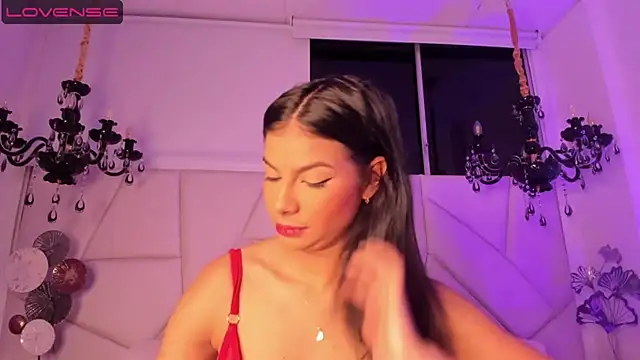 Snapshot of Aliysson_cooper chatting on 06.16.26 Aliysson cooper online show from 06.16.26