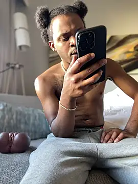 MobyDxck online show from 12.21.24