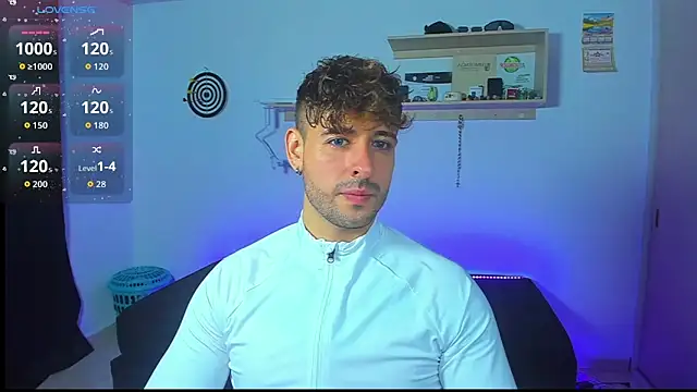 Snapshot of Ares_blue chatting on 05.20.26 Ares blue online show from 05.20.26
