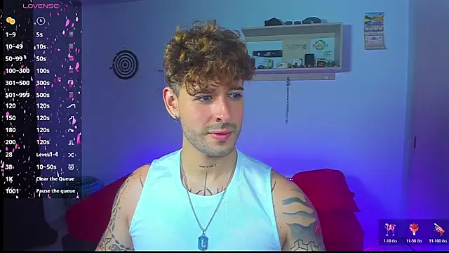 Snapshot of Ares_blue chatting on 05.25.26 Ares blue online show from 05.25.26