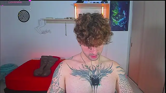 Snapshot of Ares_blue chatting on 07.14.26 Ares blue online show from 07.14.26