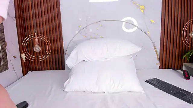 miamiller69 online show from 05.12.26