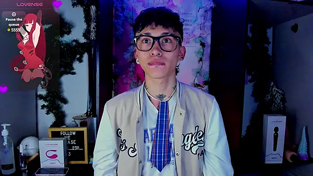 juniior 2311  online show from 03.07.25