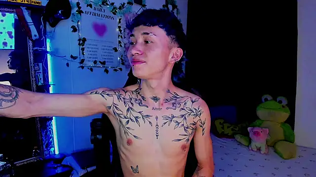 juniior 2311  online show from 09.09.25