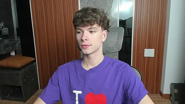 calvin love you online show from 04.08.26