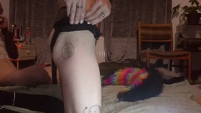 Snapshot of HellfireAngel chatting on 08.07.26 HellfireAngel online show from 08.07.26