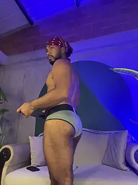 noah jones   online show from 02.02.26