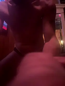 Snapshot of smashb33 chatting on 10.22.25 smashb33 online show from 10.22.25