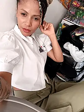 BlairSamy online show from 11.04.25