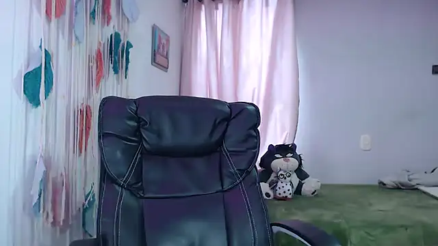 yulieth anamar online show from 09.12.25