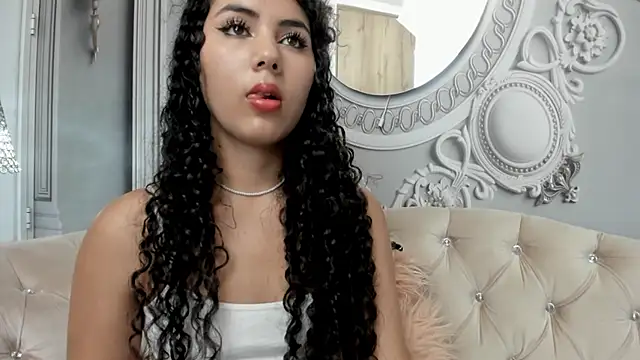 Snapshot of joselyn_sexy_ chatting on 03.21.25 joselyn sexy online show from 03.21.25