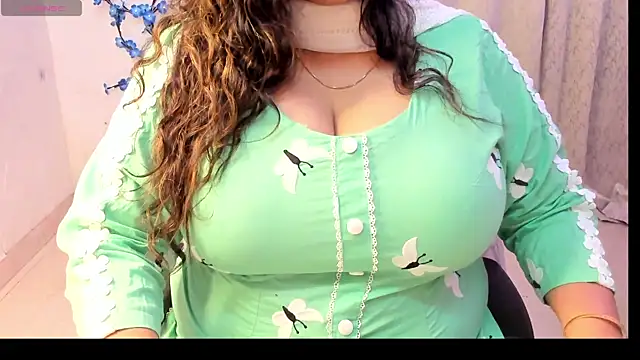 Gulabi Queen online show from 11.01.25