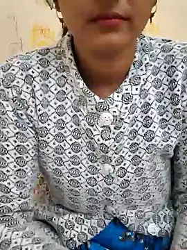 Snapshot of CUTYHINA_001 chatting on 12.19.24 CUTYHINA 001 online show from 12.19.24