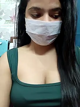 Myloveurvi online show from 02.18.26