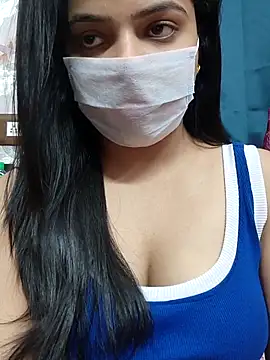 Myloveurvi online show from 02.25.26