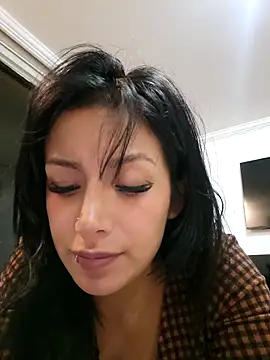 Lau1127 online show from 04.18.26