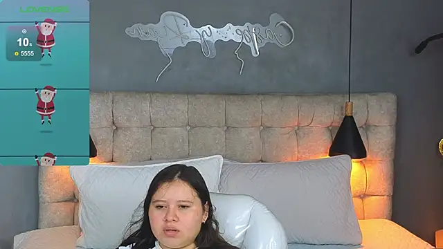 Laia and Aloby online show from 12.22.25