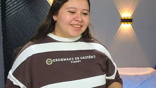 Laia and Aloby online show from 02.12.26